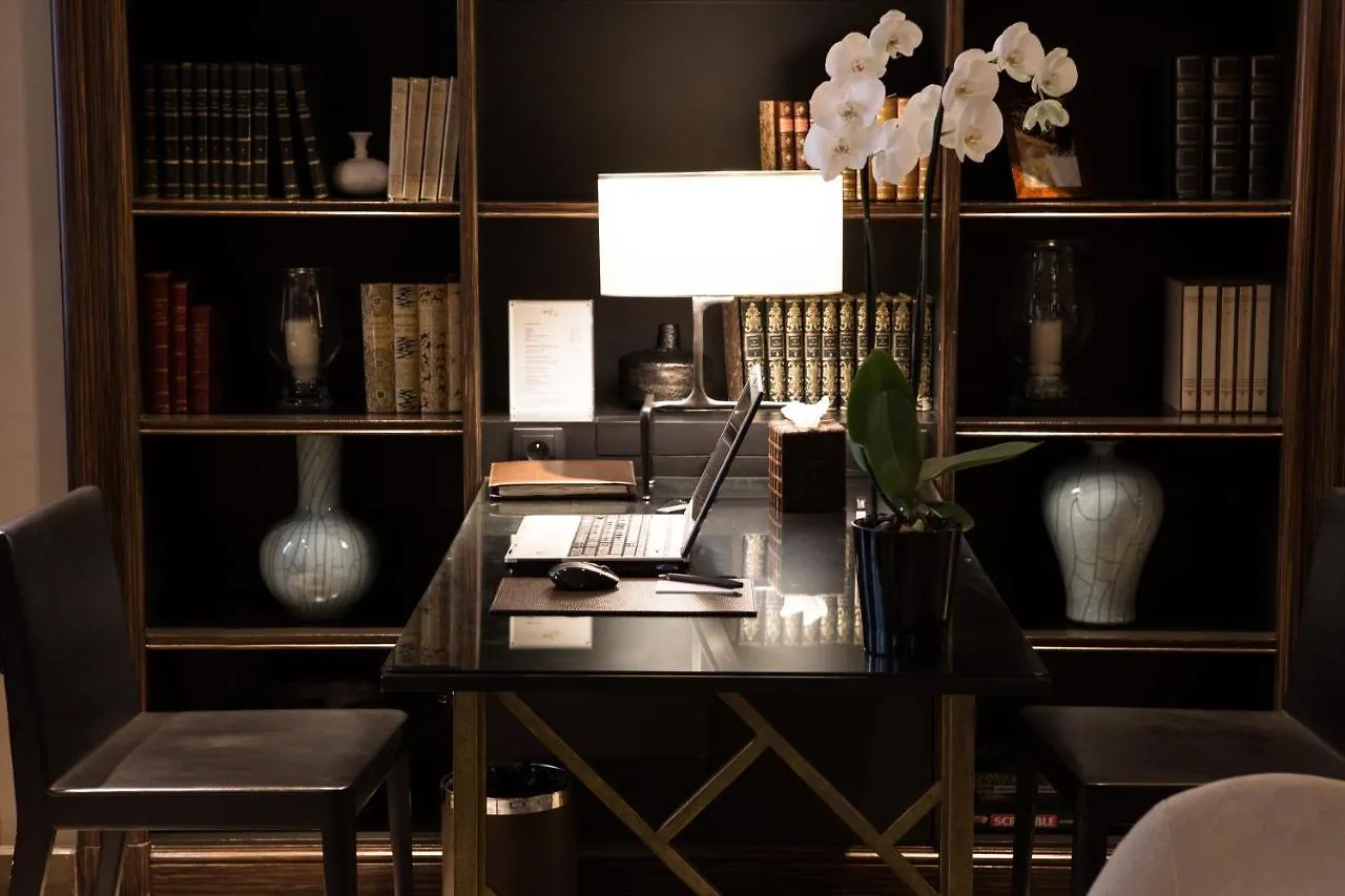 Esprit Saint Germain Hotel Paris 5*,